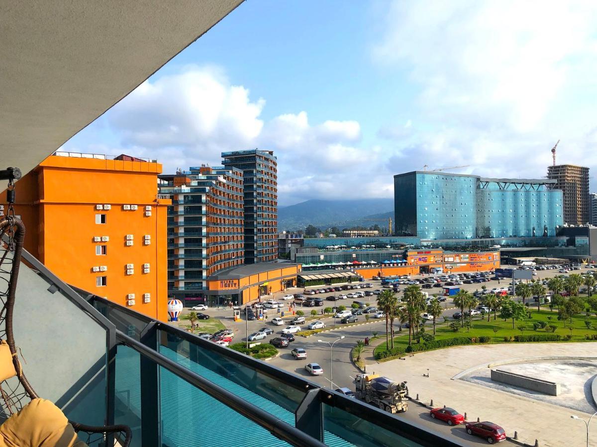 Batumi Orbi Beach Tower מראה חיצוני תמונה