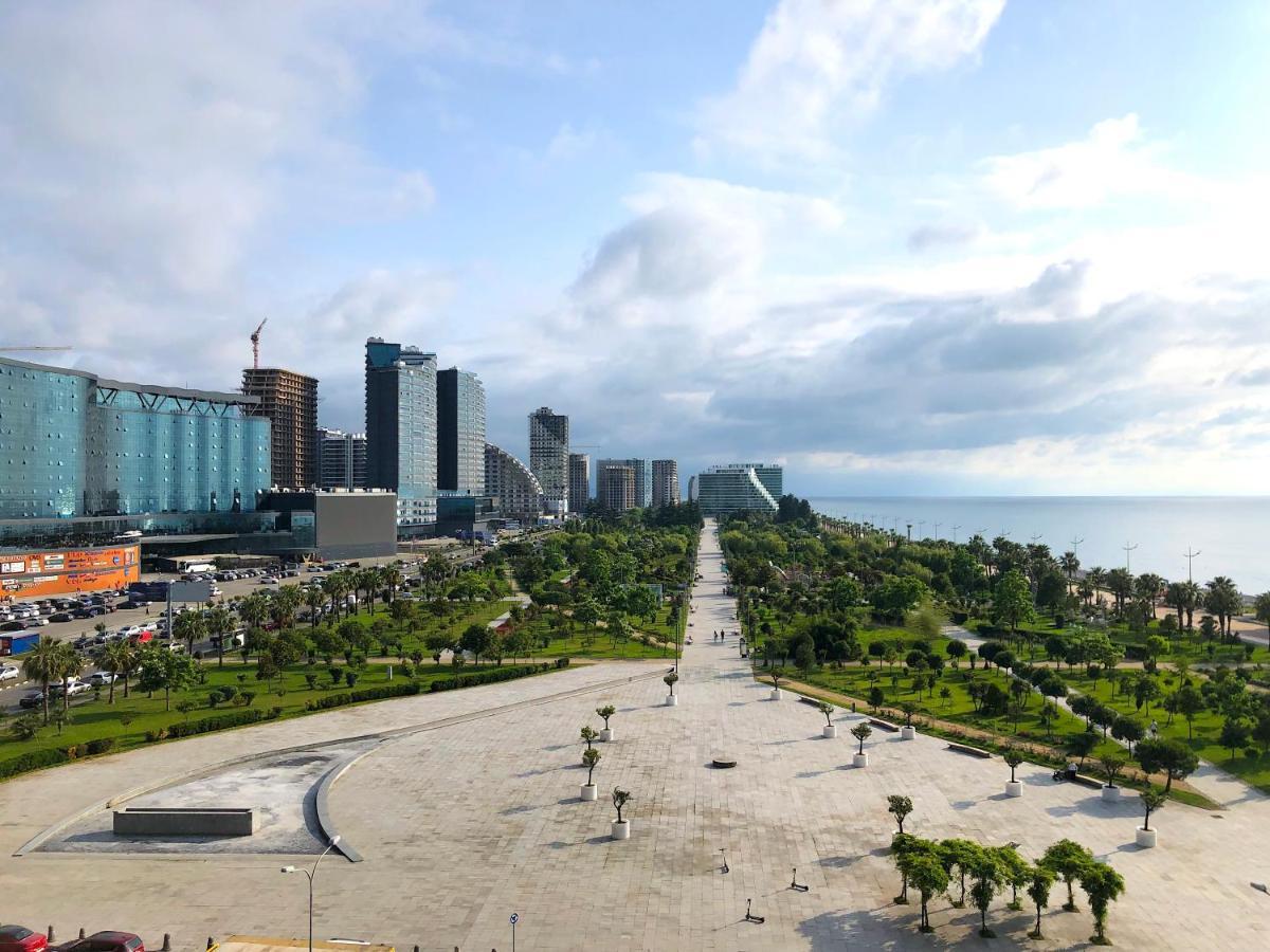 Batumi Orbi Beach Tower מראה חיצוני תמונה