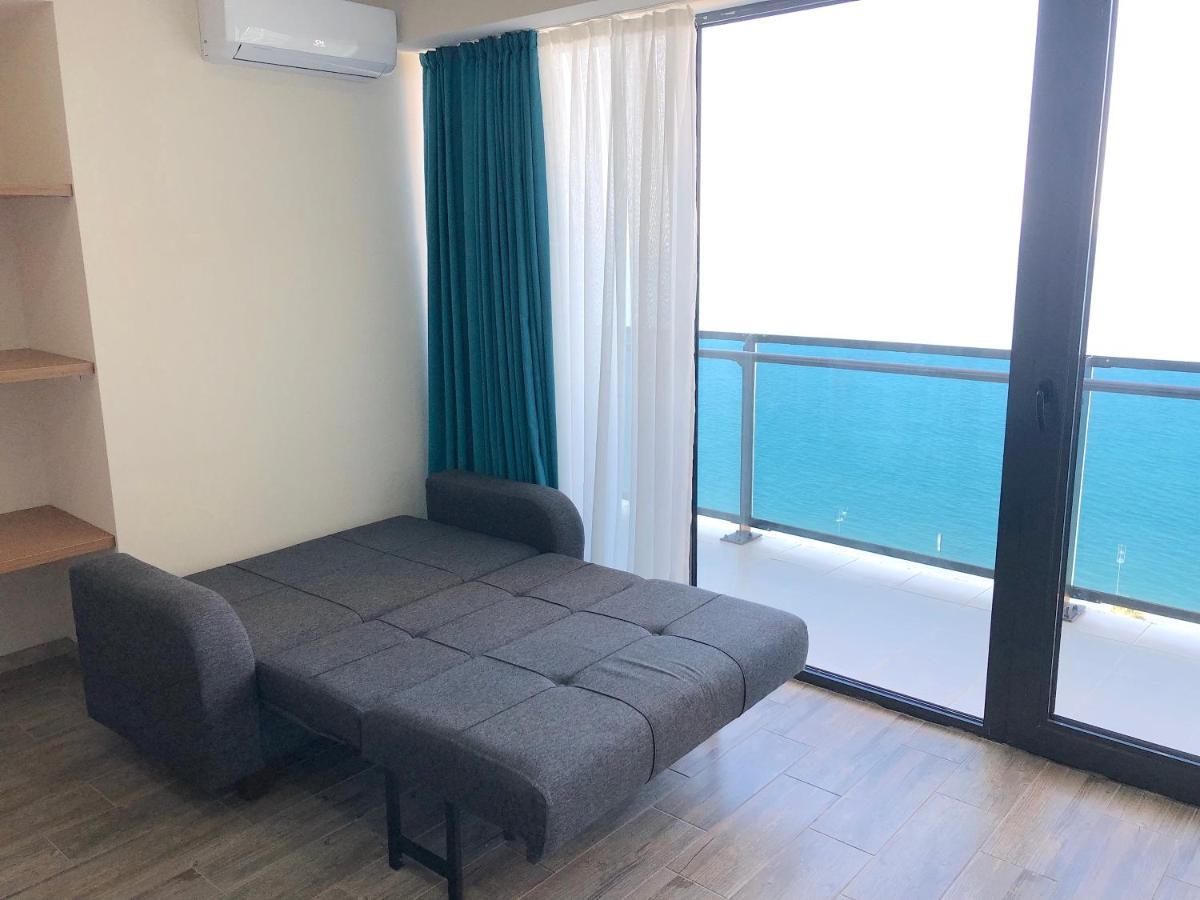 Batumi Orbi Beach Tower מראה חיצוני תמונה