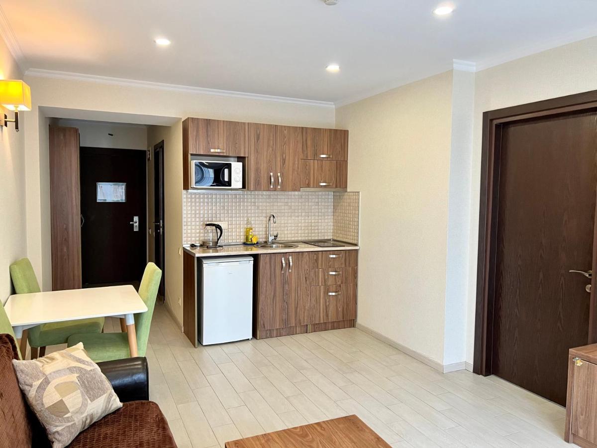 Batumi Orbi Beach Tower מראה חיצוני תמונה