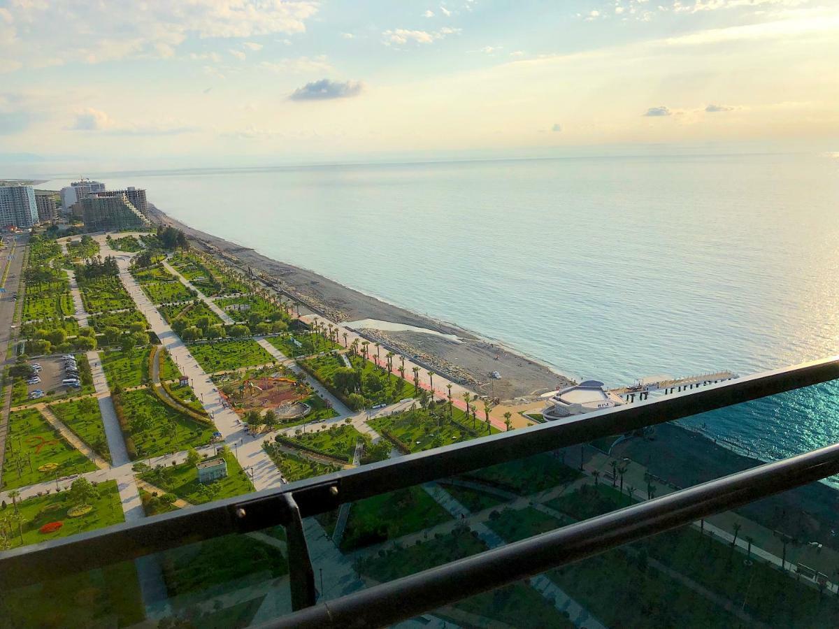 Batumi Orbi Beach Tower מראה חיצוני תמונה